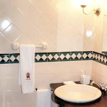 Welcoming House In - 50 M² With Enclosed Garden *